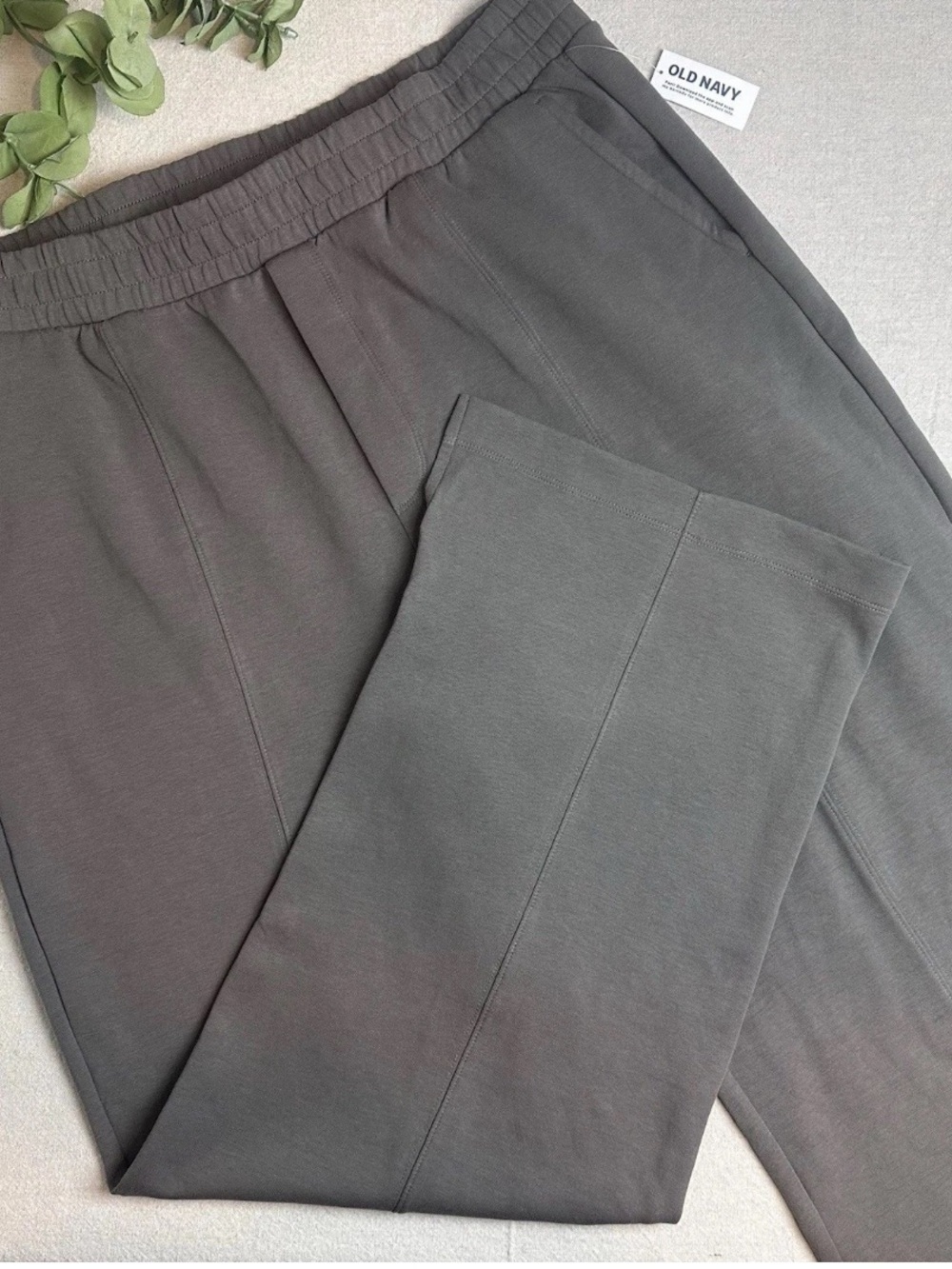 Old Navy High Rise Wide Leg Active Trouser Pant Stone Gray NWT